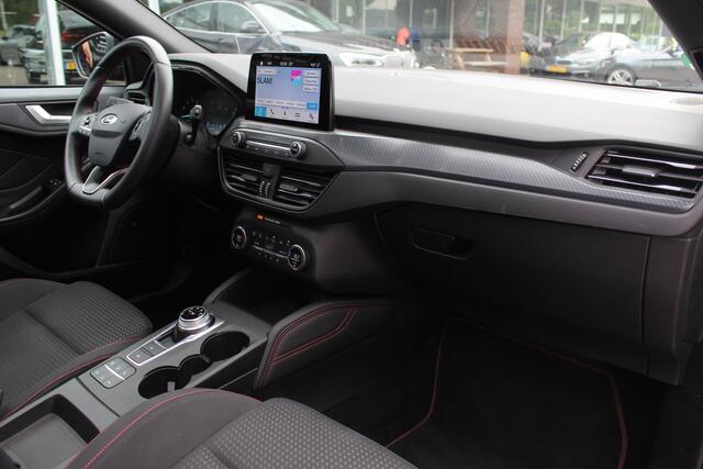 Ford FOCUS Wagon 1.5 EcoBoost ST Line Business / Camera / Navigatie / Keyless / 18'' / Stuurverwarming / DAB / Dodehoek / Cruise Control