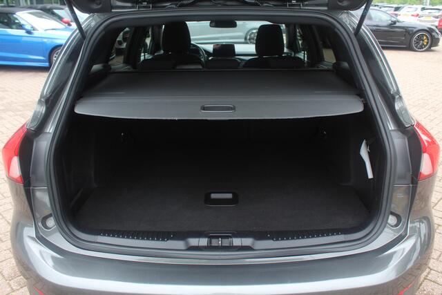 Ford FOCUS Wagon 1.5 EcoBoost ST Line Business / Camera / Navigatie / Keyless / 18'' / Stuurverwarming / DAB / Dodehoek / Cruise Control