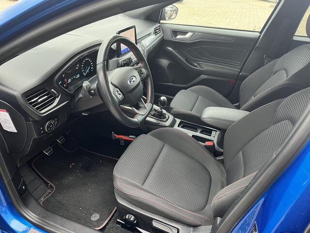 Ford FOCUS 1.0 EcoBoost ST Line Business Led / Cruise / B&O / Clima / Camera