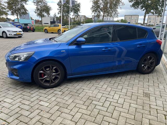 Ford FOCUS 1.0 EcoBoost ST Line Business Led / Cruise / B&O / Clima / Camera