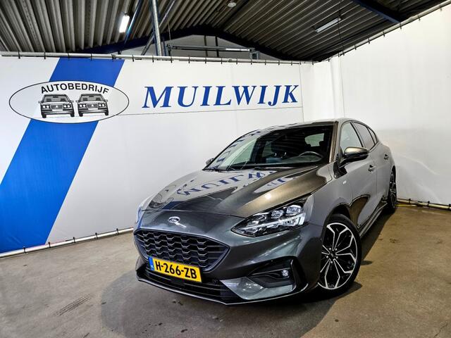Ford FOCUS 1.0 EcoBoost ST Line Business / Camera / Winterpack / NL Auto