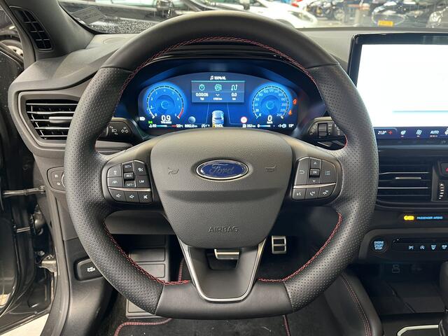 Ford FOCUS Wagon ST-Line EcoBoost Hybrid 155 pk | Winter Pack | Adapt. Cruise | Camera | All Seasons | Keyless | Fabr. Gar. 01-2029 |