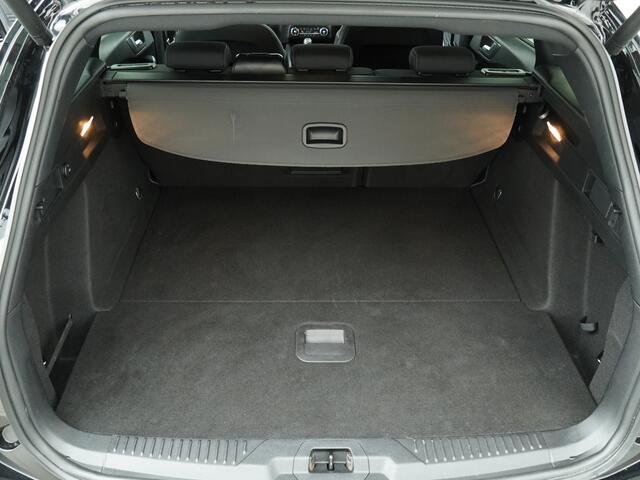 Ford FOCUS Wagon 155PK Hybrid Active X Business | All season banden | Winter Pack | Elektr. achterklep |