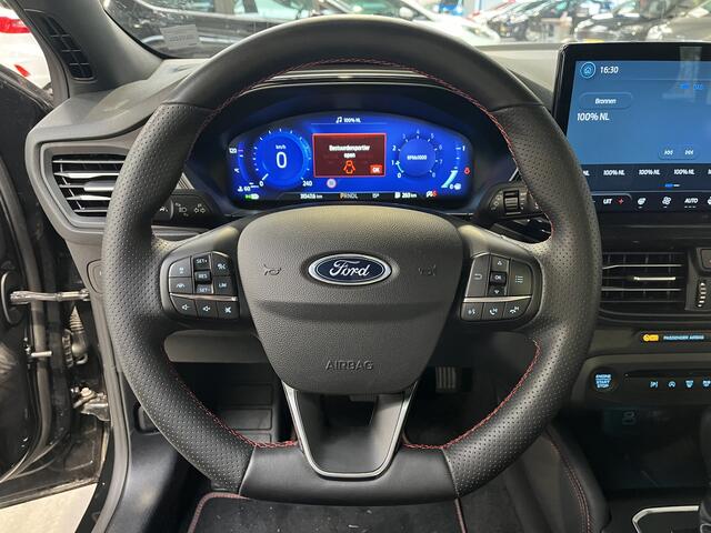 Ford FOCUS ST-Line EcoBoost Hybrid 155 pk | Trekhaak | Pano | Winter Pack | Dig. Dash | Adapt. cruise | 19'' Velgen | Fabr. Gar.