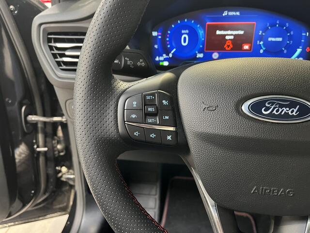 Ford FOCUS ST-Line EcoBoost Hybrid 155 pk | Trekhaak | Pano | Winter Pack | Dig. Dash | Adapt. cruise | 19'' Velgen | Fabr. Gar.