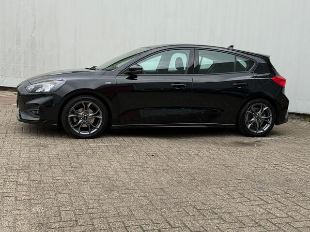 Ford FOCUS 1.0 EcoBoost ST Line Business