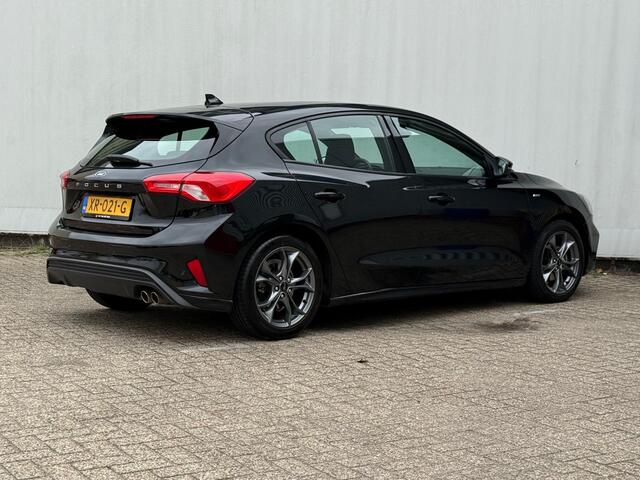 Ford FOCUS 1.0 EcoBoost ST Line Business