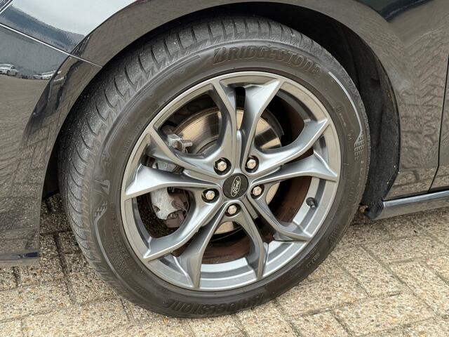 Ford FOCUS 1.0 EcoBoost ST Line Business