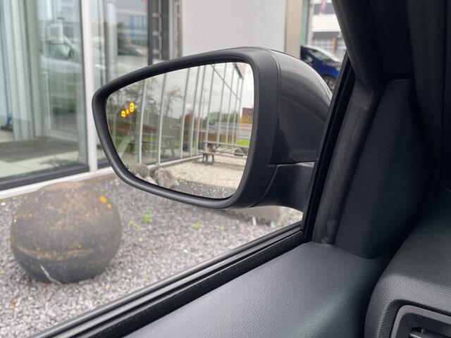 Ford FOCUS Wagon 1.0 EcoBoost Hybrid ST Line X HUD | Winter Pack | Driver Assist pack