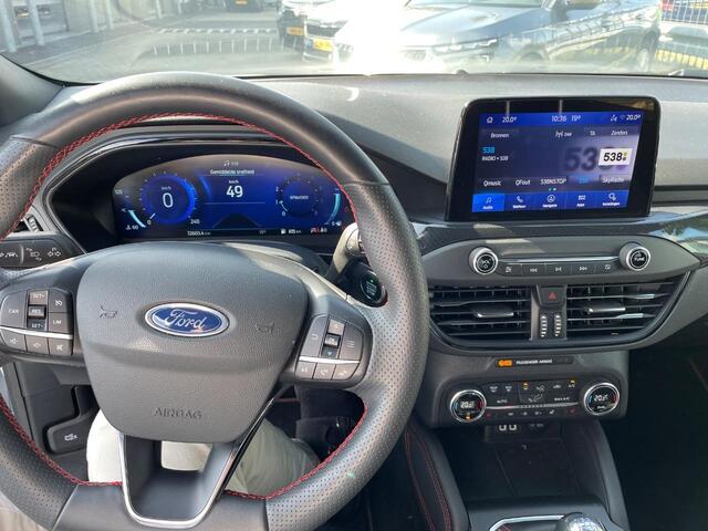 Ford FOCUS Wagon 1.0 EcoBoost ST Line X Business | AGR-stoelen | Winter Pack | Full LED | 18 inch lichtmetalen velgen