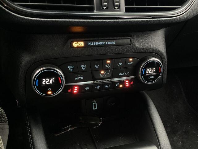 Ford FOCUS 2.3 EcoBoost ST-3 280pk | Winter Pack | Adaptive LED | Achteruitrijcamera