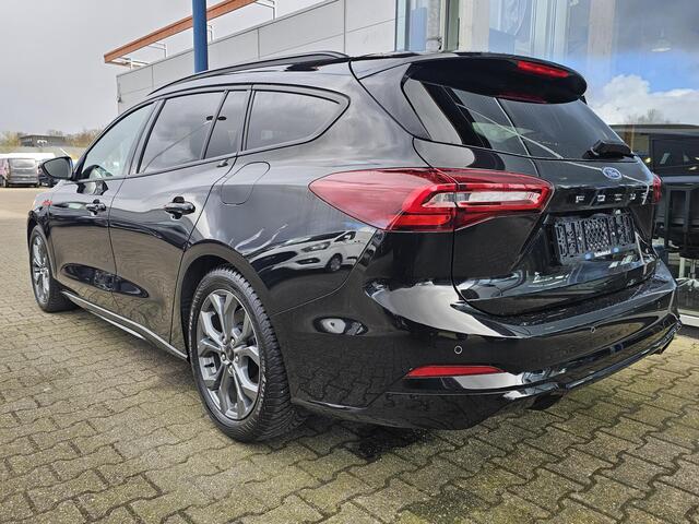 Ford FOCUS 1.0 EcoBoost Hybrid ST Line Automaat | Adaptive cruise control | Winter Pack | Achteruitrijcamera