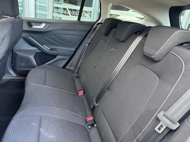 Ford FOCUS 1.0 EBH TITANIUM AIRCO WIDESCREEN PDC WINTERPACK