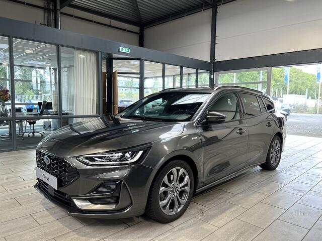Ford FOCUS Wagon EcoBoost Hybrid 125 pk ST Line | Winter Pack | 4 seiz. banden | Navi | Clima | Cruise | Dr. loos Apple Carplay |