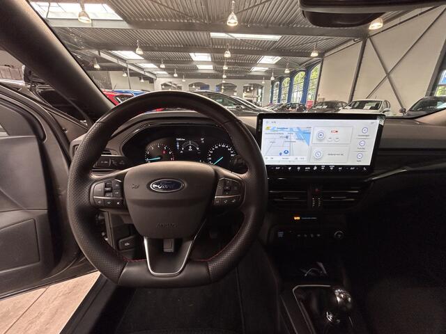 Ford FOCUS Wagon EcoBoost Hybrid 125 pk ST Line | Winter Pack | 4 seiz. banden | Navi | Clima | Cruise | Dr. loos Apple Carplay |