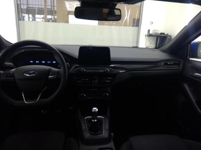 Ford FOCUS 155pk EcoB Hybrid ST Line X Panoramadak Camera Winter pack B&O Adap. Cruise 18" LM velgen Dealeronderhouden