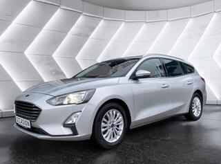 ford-focus-titanium