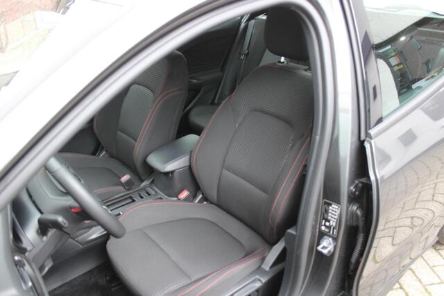 Ford FOCUS Wagon 1.0 EcoBoost Hybrid ST Line X Driver Assistance Pack, Nieuwstaat