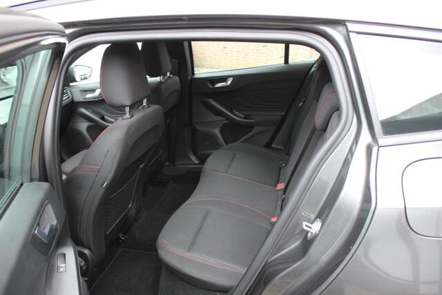 Ford FOCUS Wagon 1.0 EcoBoost Hybrid ST Line X Driver Assistance Pack, Nieuwstaat