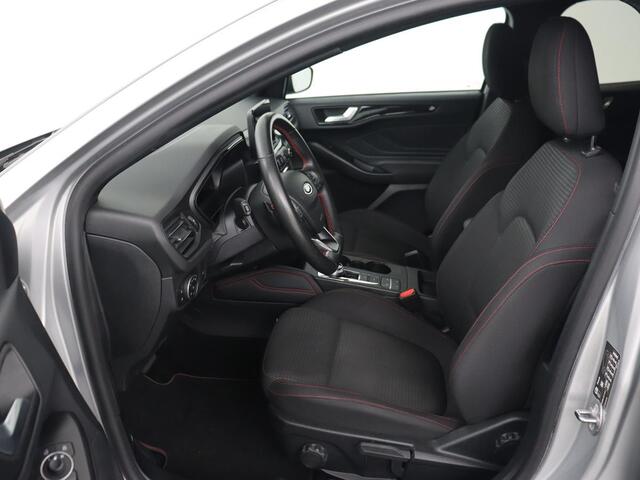 Ford FOCUS 1.5 EcoBoost ST Line X | Automaat | Trekhaak | Stoel & stuurverwarming | Adaptive cruise | Camera | B&O Sound | Carplay | Navigatie | Full LED