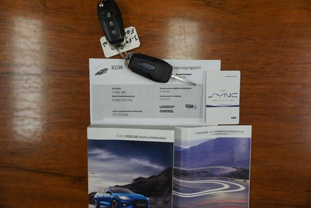 Ford FOCUS Wagon 1.0 EcoBoost 125PK Hybrid Ed.Business/Trekhaak/ Camera/1e Eigenaar.