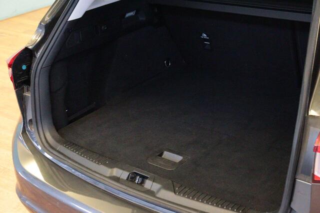 Ford FOCUS Wagon 1.0 EcoBoost Connected | NAVI | AIRCO | PDC V+A | CRUISE | LANE-ASSIST |