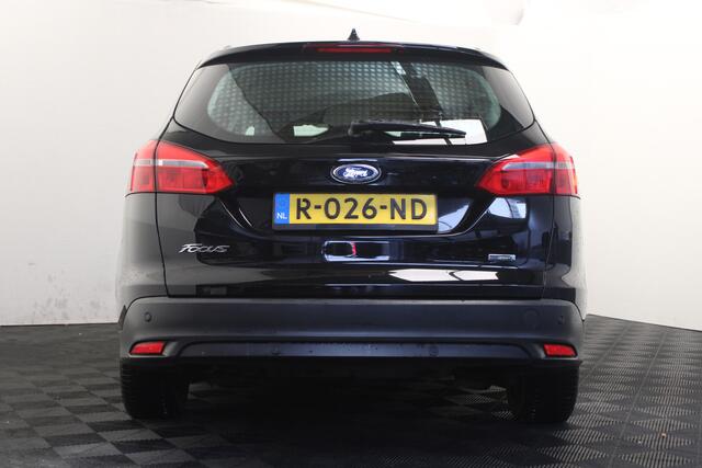 Ford FOCUS Wagon 1.0 Titanium |Stoelverwarming|