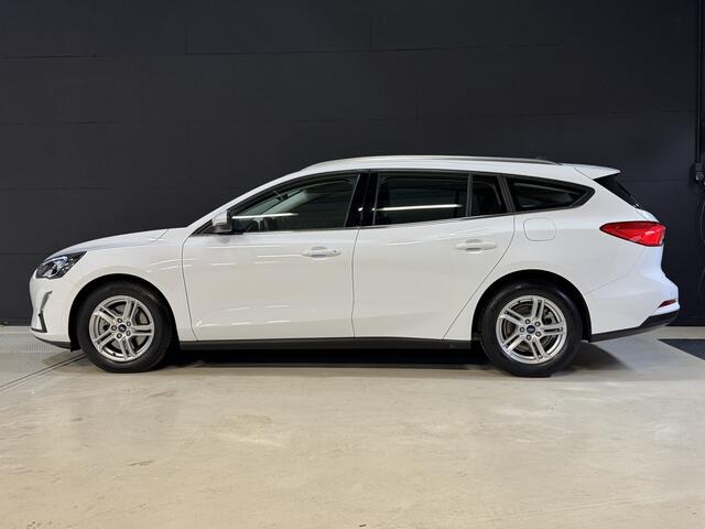 Ford FOCUS Wagon 1.0 EcoBoost Hybrid Trend Edition Business | Camera | Carplay | LED | Navi | PDC V+A