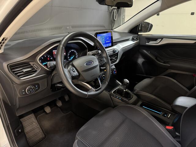Ford FOCUS Wagon 1.0 EcoBoost Hybrid Trend Edition Business | Camera | Carplay | LED | Navi | PDC V+A
