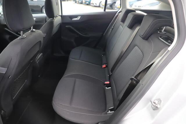 Ford FOCUS Wagon 1.0 EcoBoost Trend Edition Business 101PK Trekhaak Navigatie Carplay Android 16 inch LMV Airco Cruise Parkeersensor