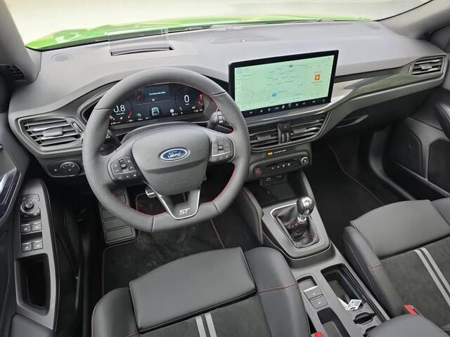 Ford FOCUS 2.3 EcoBoost ST-X
