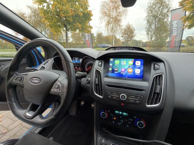 Ford FOCUS 2.3 RS, Nitrous Blue, Recaro schalen, Sony, Winter pack, Camera