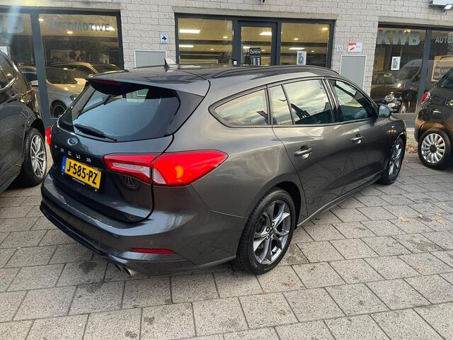 Ford FOCUS 1.5 EcoB. ST Line Automaat INCL BTW Beurt