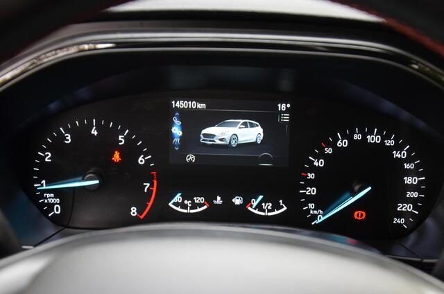 Ford FOCUS Wagon 1.0 EcoBoost Hybrid ST Line Business Navi/Pdc/Ecc/Led/Stoel Stuur & ruitverwarming/Leder/Cr-Controle/Privacy-Glass/Lmv/Bang & Olufsen/Achteruitrijcamera/Trekhaak