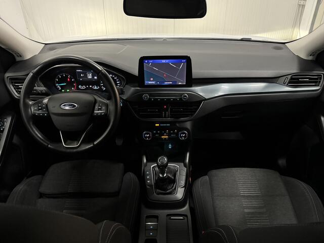 Ford FOCUS Wagon 1.0 EcoBoost Hybrid Active Business ZWART-DAK KEY-LESS CAMERA TREKHAAK 18''LMV