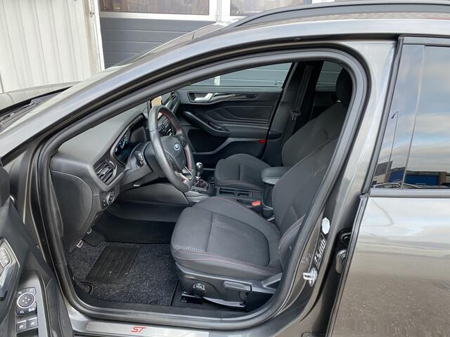 Ford FOCUS 1.0 EcoB. Vignale