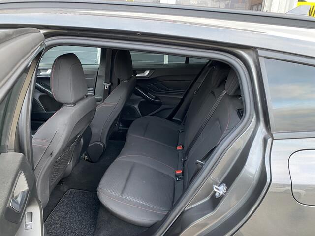 Ford FOCUS 1.0 EcoB. Vignale