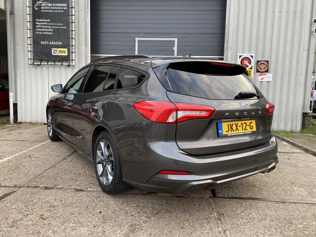 Ford FOCUS 1.0 EcoB. Vignale