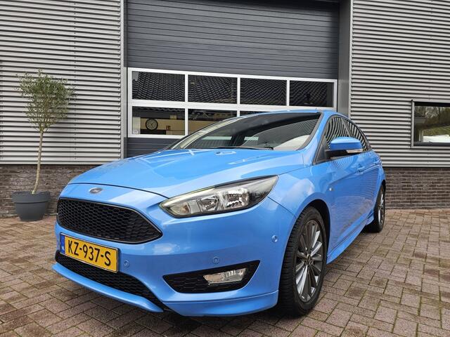 Ford FOCUS 1.5 ST-Line