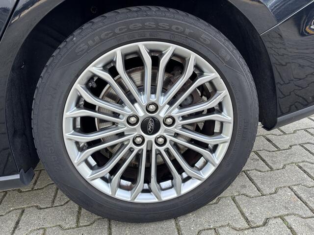 Ford FOCUS Wagon 1.0 EcoBoost Titanium Business Stoelverwarming, Camera & App-Connect