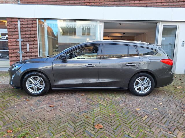 Ford FOCUS Wagon 1.0 EcoBoost Trend Edition Business /Navi/Apple/Android/Pdc/Trekh/Garantie
