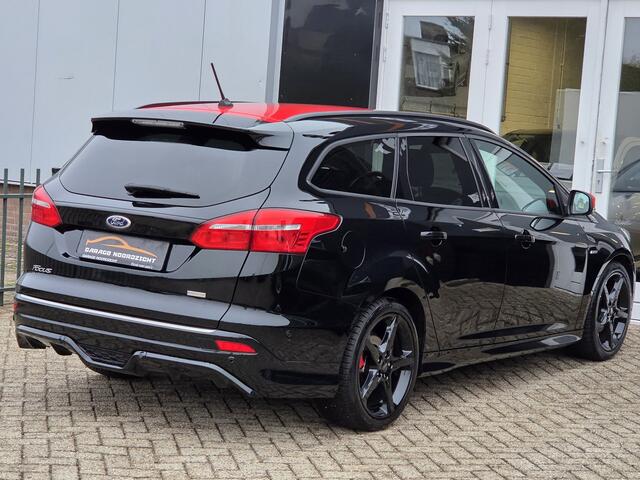 Ford FOCUS Wagon 1.0 ST-Line NAVIGATIE|BLUE TOOTH MEDIA|ECC/AIRCO|STOELVERWARMING&STUUR|BLUE TOOTH TELEFONIE|PDC VOOR&ACHTER|18 INCH|DEALER ONDERHOUDEN Maandag tot Vrijdag geopend van 09.00 tot 20.00 uur en Zaterdag van 09.00 tot 18.00 uur