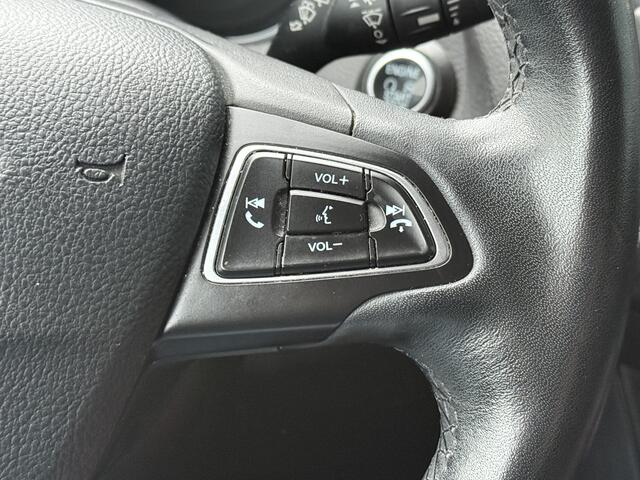 Ford FOCUS Wagon BWJ 2016 | 1.0T 126PK Titanium AUTOMAAT | TREKHAAK | CLIMA | NAVI | STOEL&STUURWIEL VERW | PRIVACY GLASS | PDC 2X | PARKPILOT