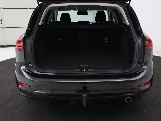 Ford FOCUS 1.0 EcoBoost Hybrid Titanium X | Automaat | Trekhaak | Stoelverwarming | Adaptive cruise | Camera | Carplay | Stuurverwarming | Navigatie | Full LED | Keyless