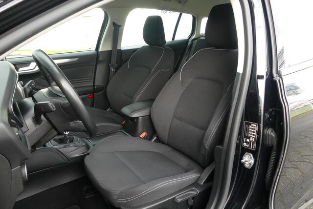 Ford FOCUS Wagon 1.0 EcoBoost Titanium Business TREKHAAK (1.000KG), CRUISE, CLIMA, NAVI, PDC V&A, LANE ASSIST, APPLE CARPLAY/ANDROID AUTO, 110.140KM