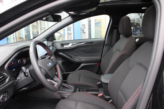 Ford FOCUS Wagon 1.0 EcoBoost Hybrid ST Line X 155pk | Trekhaak afneembaar | Panoramadak | Bang&Olufsen | Adaptive cruise control | Winter Pack | All season banden | Camera