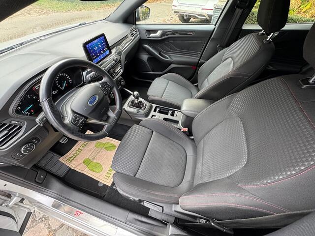 Ford FOCUS Wagon 1.0 125pk Hybrid ST Line Bns ecc,navigatie,lmv,carplay,led,dglas,pdc