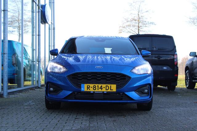 Ford FOCUS 1.0 EcoBoost ST Line Business | Trekhaak | Cruise Control | Navigatie | Camera | Airco | Lichtmetalen Velgen |