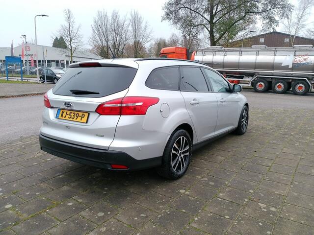 Ford FOCUS 1.0 TITANIUM