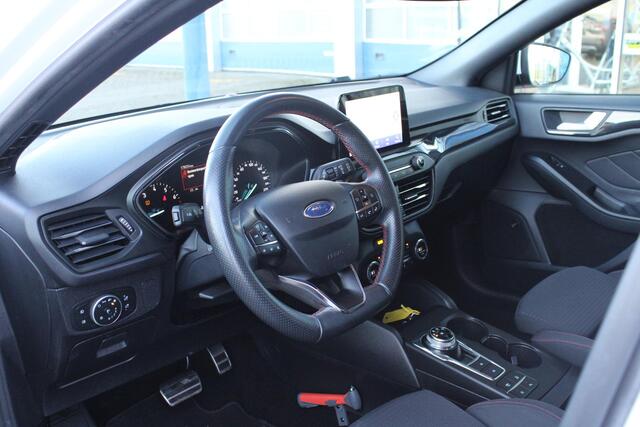 Ford FOCUS Wagon 1.5 EcoBoost ST Line Business | Stoel + Stuurverwarming | B&O Audio | Adaptive Cruise Control | Navigatie | BLIS | Parkeersensoren |